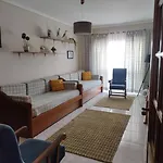 Sea Breeze Апартаменты *